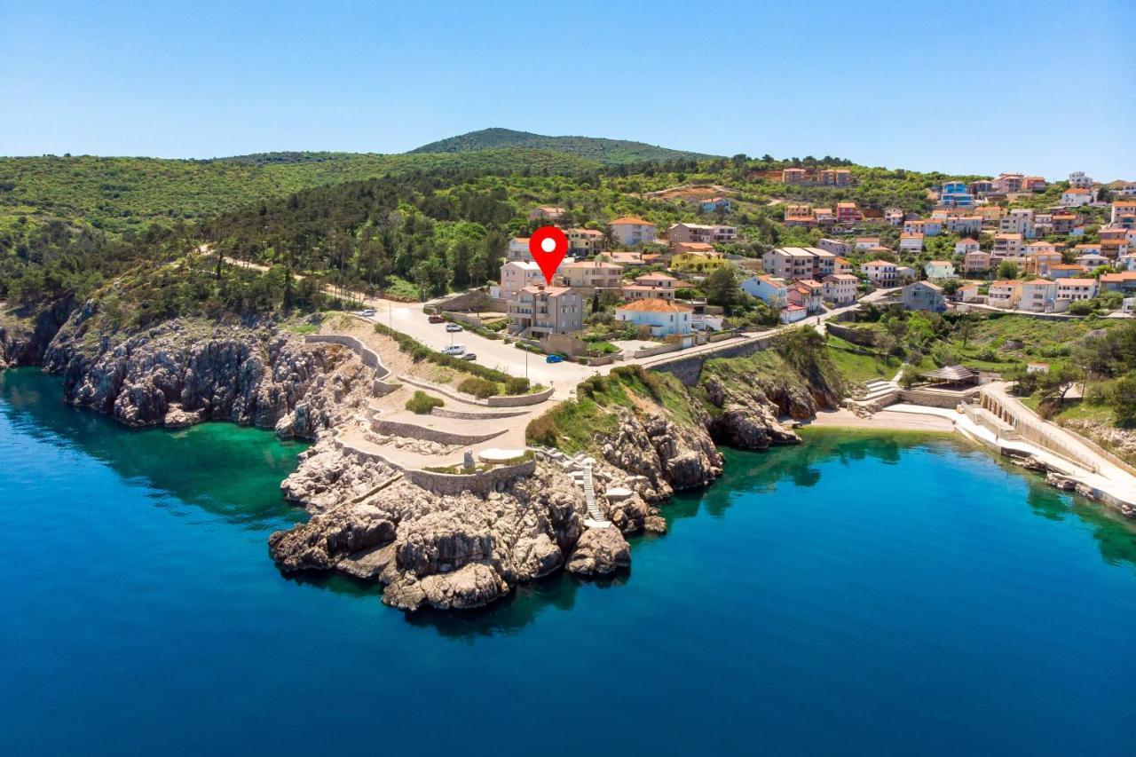 Apartmani Heni Vrbnik Extérieur photo