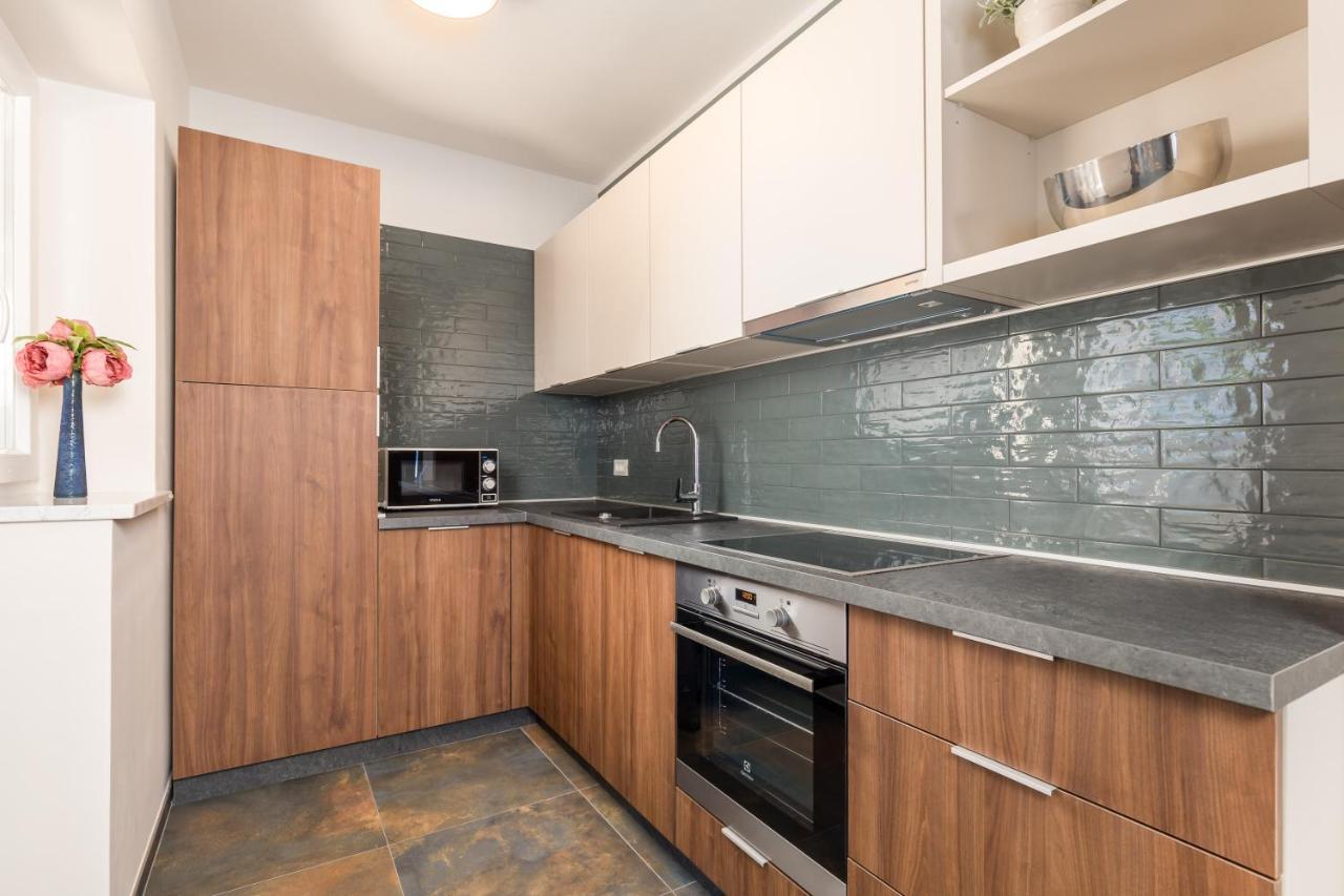 Apartmani Heni Vrbnik Extérieur photo